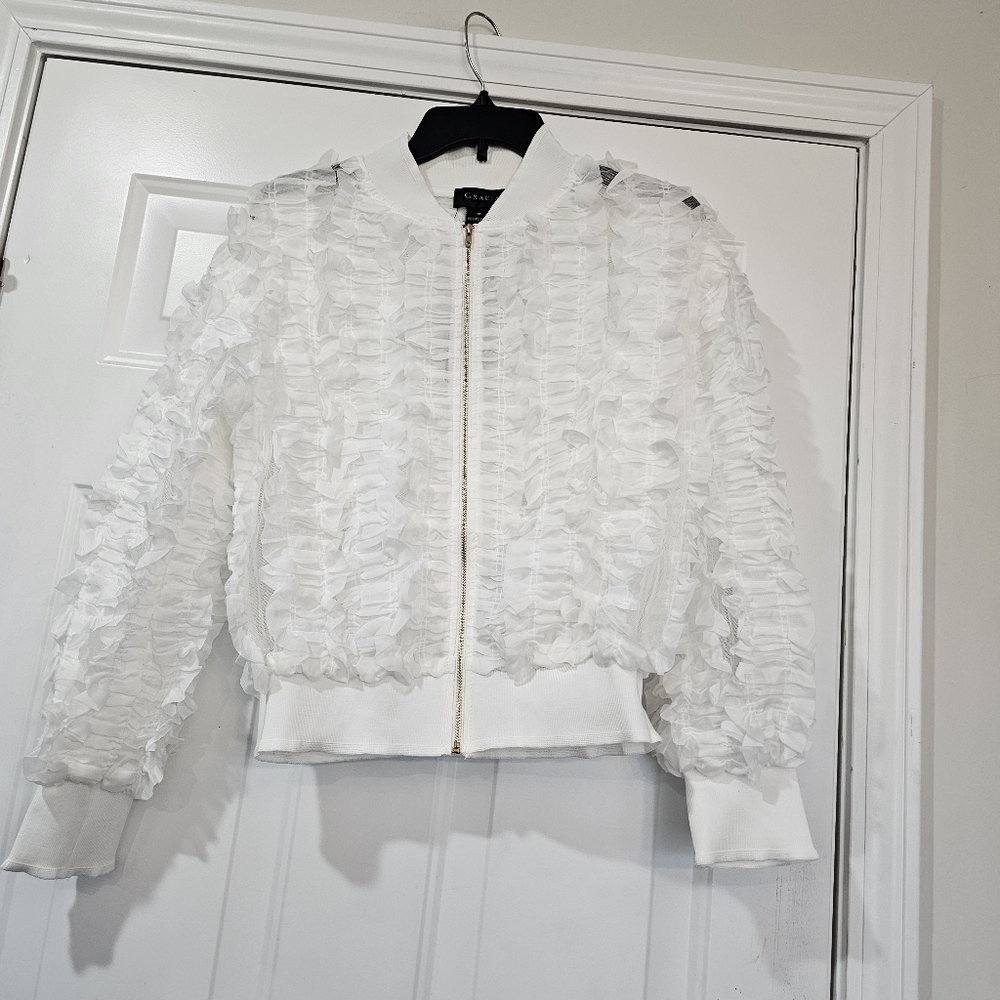Gracia Filled Meshed Jacket Size Medium {Bx 25}